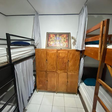 Batununggul My Art Hostel מראה חיצוני תמונה