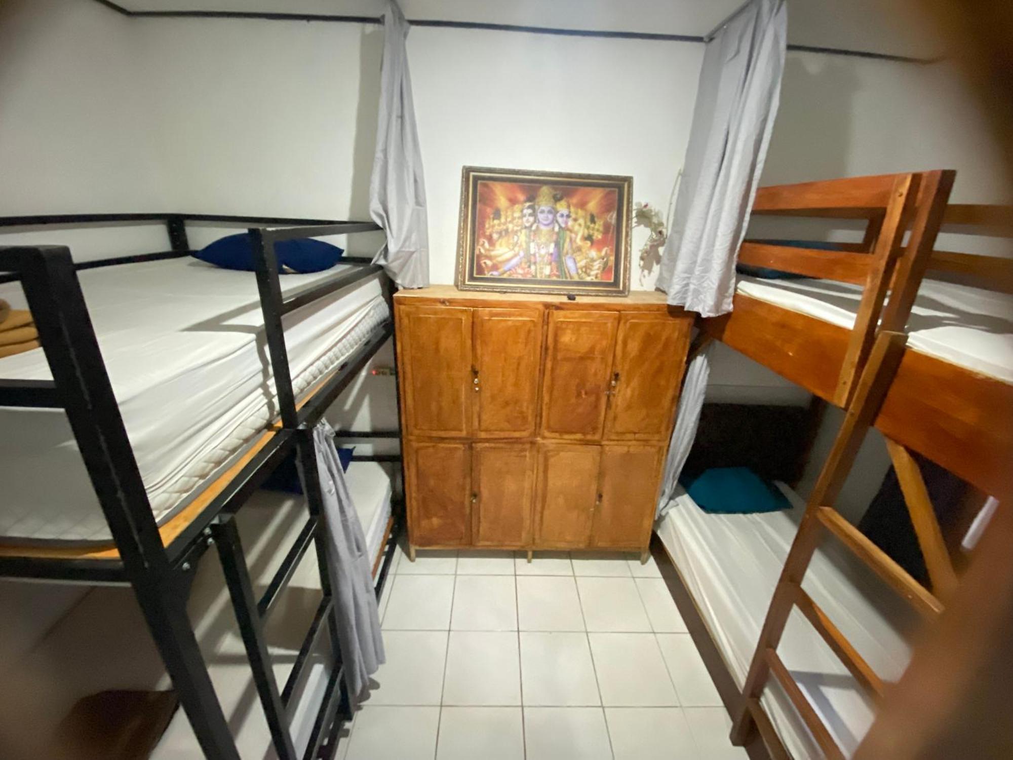 Batununggul My Art Hostel מראה חיצוני תמונה